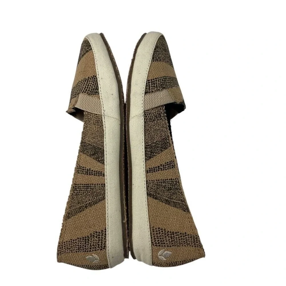 Reef Women's Slip On‎ Loafers Espadrille Shoes Neutral Stripe Comfort